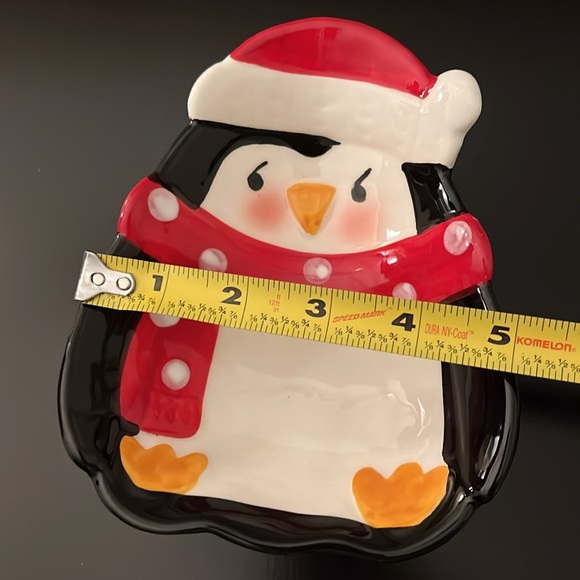 Penguin Holiday Dish - Picture 5 of 6